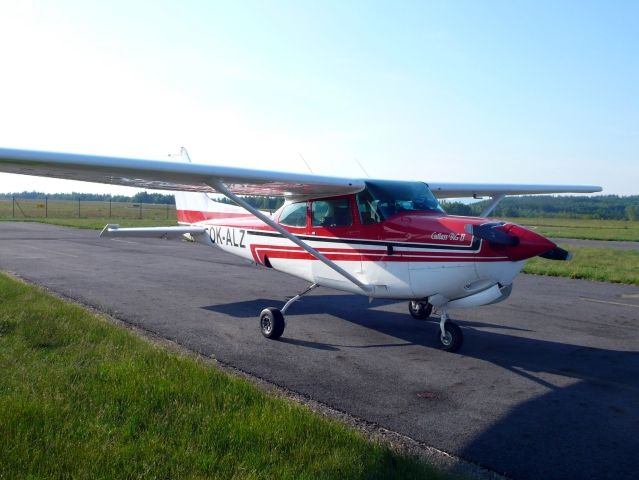 Cessna 172RG